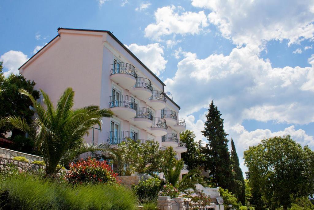 Hotel Vali Dramalj Crikvenica Eksteriør billede